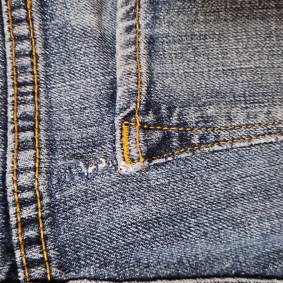 Denizen Levi's Athletic Fit Jeans Size Men's 32/30 - Picture 5 of 9